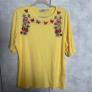 Quacker factory embroidered T-shirt, yellow floral cozycore electric grandma